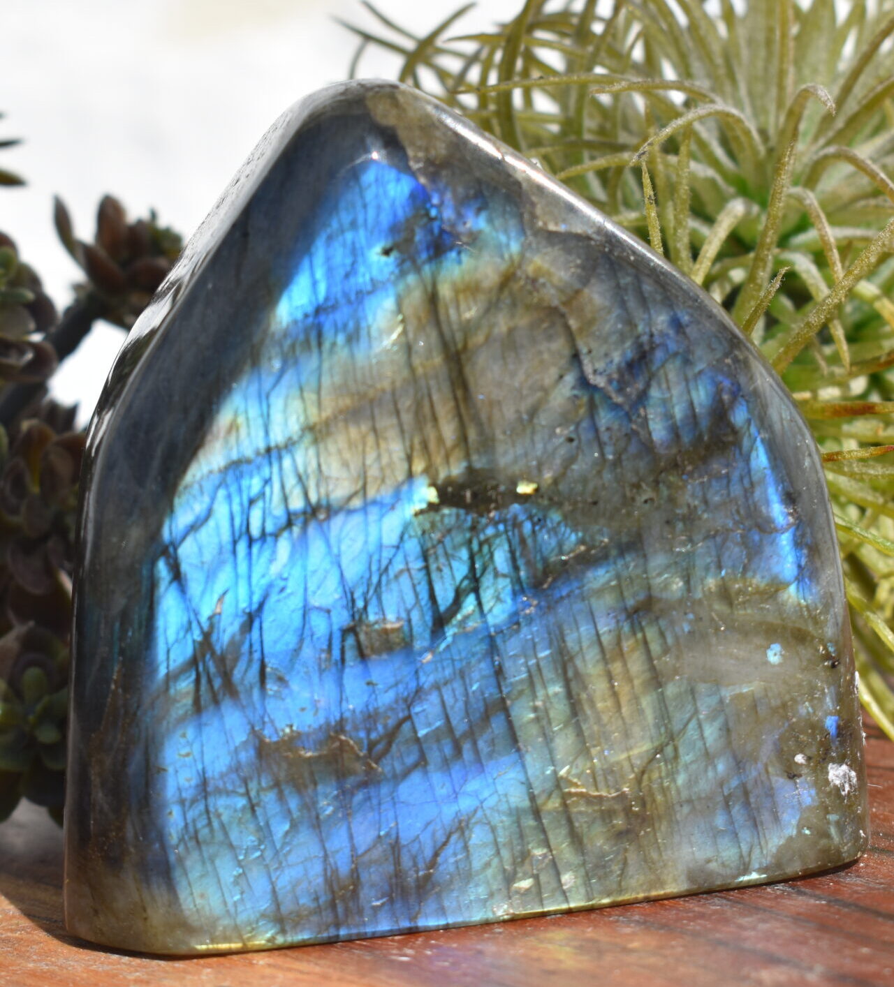 Labradorite Stone